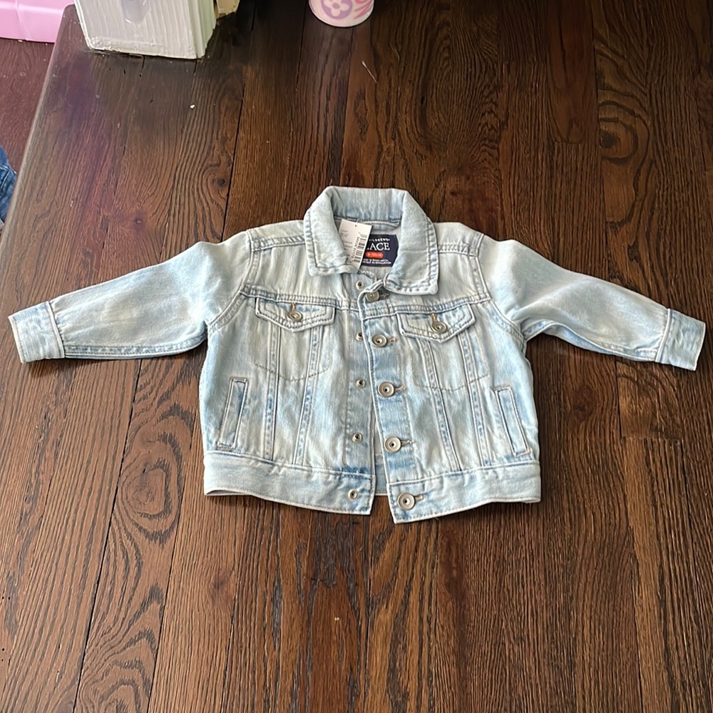NWT Children’s Place jean jacket. Size 9-12 months.